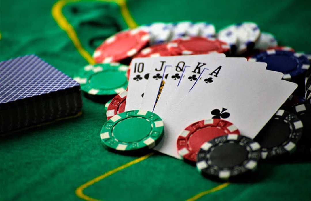 Poker cực lý thú với nhiều chiến thuật được áp dụng
